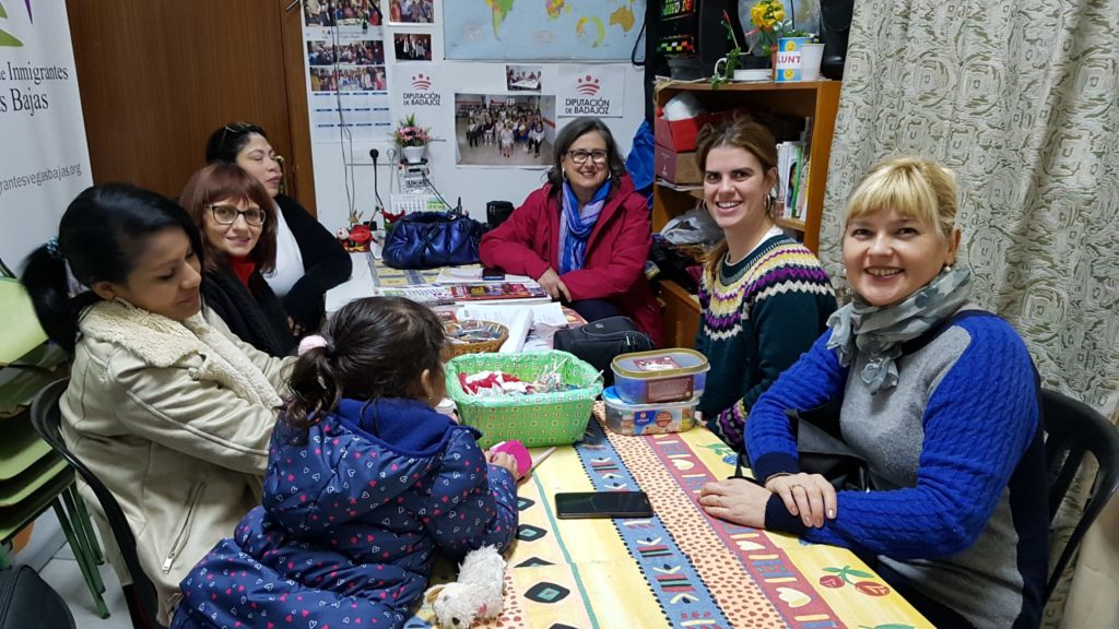 NdP:  DIA INTERNACIONAL DE LAS PERSONAS MIGRANTES