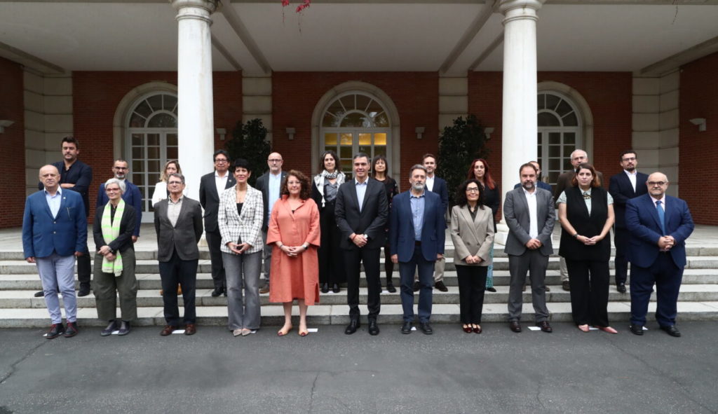 Organizaciones sociales se reúnen con el presidente del Gobierno para reclamar una implementación del Pacto de Migración y Asilo que garantice los derechos humanos
